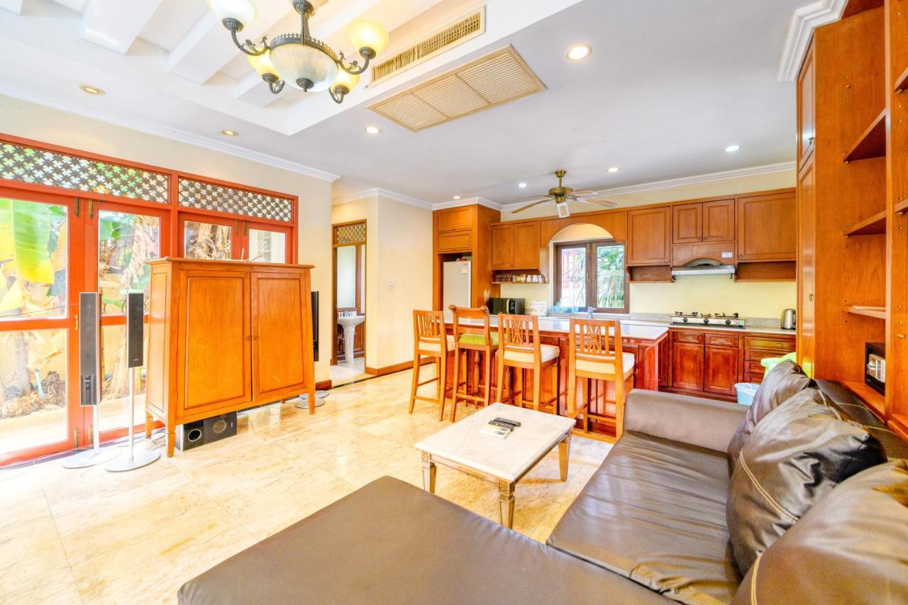 Bali Pool Villa, 5 Min To Walking Street & The Beaches Pattaya Luaran gambar